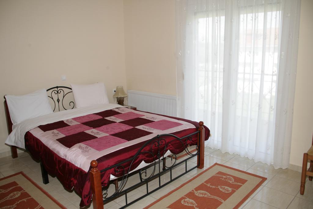 Elanthi Hostel Καστοριά Δωμάτιο φωτογραφία
