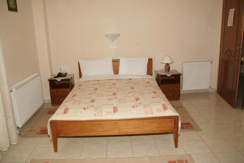 Elanthi Hostel Καστοριά Δωμάτιο φωτογραφία